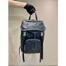 프라다 23FW 남성 여성 리나일론 백팩 1BZ039 25x36x16cm