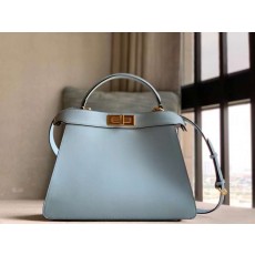 펜디 23FW 피카부 아이씨유 백 33x25x13cm