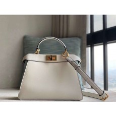 펜디 23FW 피카부 아이씨유 백 27x9.5x21cm