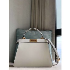 펜디 23FW 피카부 아이씨유 백 33x25x13cm