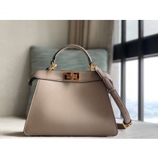펜디 23FW 피카부 아이씨유 백 27x9.5x21cm
